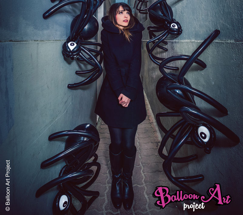 Halloween sculpture ballons