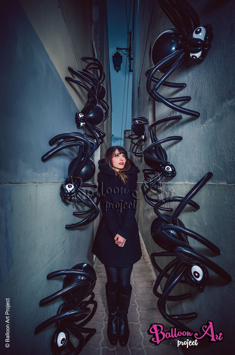 Lili ONE remporte le 1er Prix au Concours de sculpture de ballons Alliance ballons