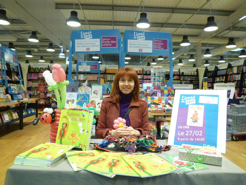 Salon du Livre - dédicace de mon livre ballons sculptés